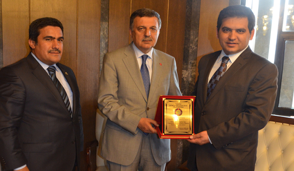 PAKDİL  İŞİTME ENGELLİLER SPOR FEDERASYONU YÖNETİMİNİ KABUL ETTİ