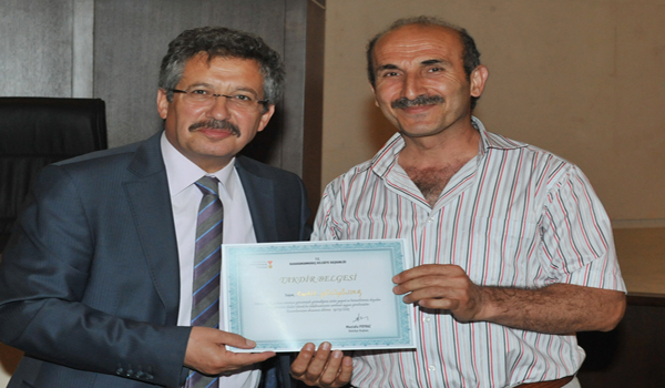 BELEDİYE MEMURLARINA TAKDİR BELGESİ