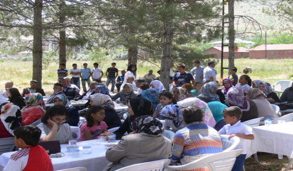 TOPRAK BAYRAMI ÇEŞİTLİ ETKİNLİKLER İLE KUTLANDI