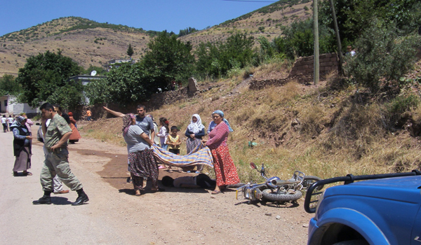 KAHRAMANMARAŞ'TA MOTOSİKLET KAZASI: 1 YARALI
