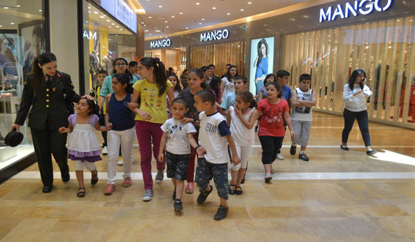 PİAZZA, ŞEHİT VE GAZİ ÇOCUKLARINI AĞIRLADI