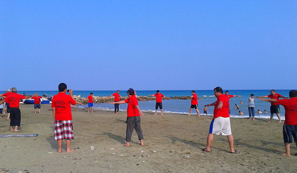 AKMOD VE İTFAİYE GÖNÜLLÜLERİ MORAL KAYNAŞMA GEZİSİNDE