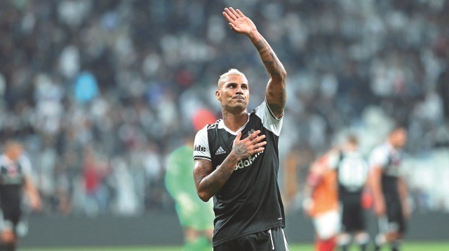 Ricardo Quaresma'ya rekor teklif