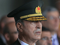 Orgeneral Hulusi Akar Patriotları inceledi