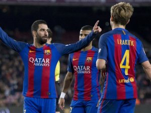 Arda Turan şova devam ediyor: 3 gol 1 asist