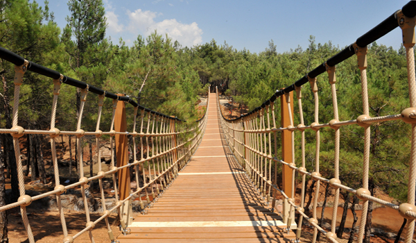 BAŞKAN POYRAZ ARSLANBEY MESİRE ALANINI İNCELEDİ