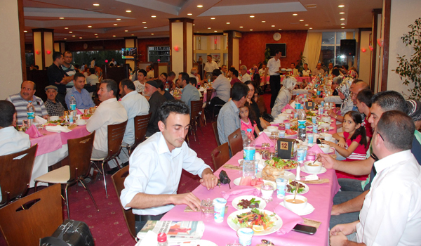 ELBİSTAN'DA GAZİ VE ŞEHİT AİLELERİNE İFTAR