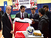 DULKADİROĞLU'NDAN SPORA DESTEK