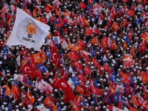 AK Parti yeni sistemi 14 maddede anlatacak