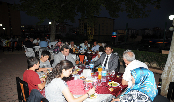 EMNİYET TEŞKİLATI İFTARDA BULUŞTU