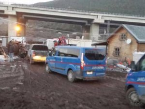 Bursa'da otoyol şantiyesine PKK operasyonu!