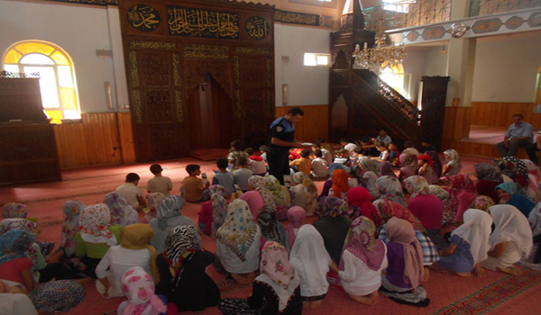 95 ÖĞRENCİYE SEMİNER