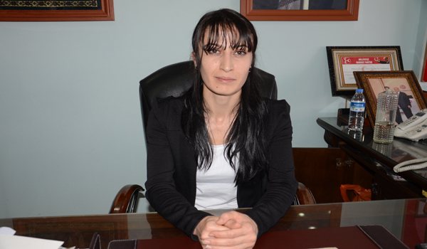 MHP ELBİSTAN İLÇE KADIN KOLLARI BAŞKANLIĞINA GÜL ÖZTÜRK GETİRİLDİ