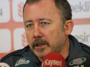 Sergen Yalçın: Takımın oynadığı oyundan memnunum