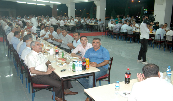 TÜRKOĞLU KAYMAKAMI AKKOYUN'DAN VEDA YEMEĞİ