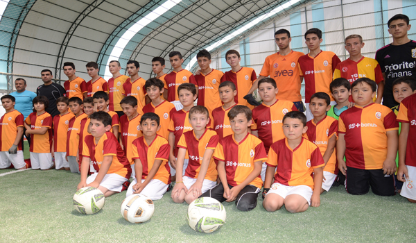 SARAYSPOR FUTBOL KULÜBÜ LİGE HAZIR