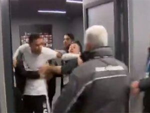 Tosic'i zor tuttular