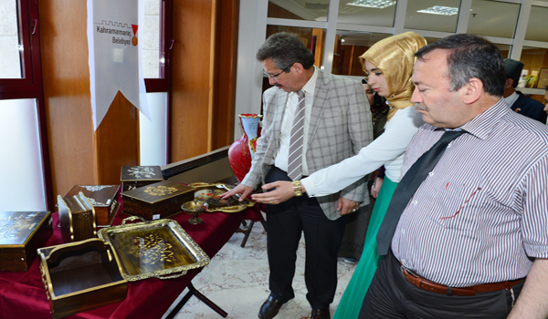 DEKORATİF AHŞAP BOYAMA SERGİSİ AÇILDI