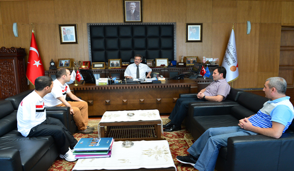 MİLLİ YÜZÜCÜ EROĞLU DÜNYA DÖRDÜNCÜSÜ