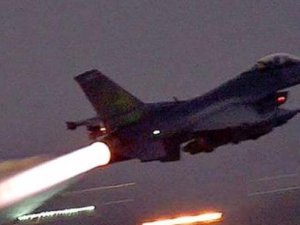 F-16'ların hedefinde 2 Bakanın konutu vardı!