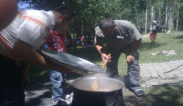 KAYA AİLESİNDEN ÖRNEK DAYANIŞMA