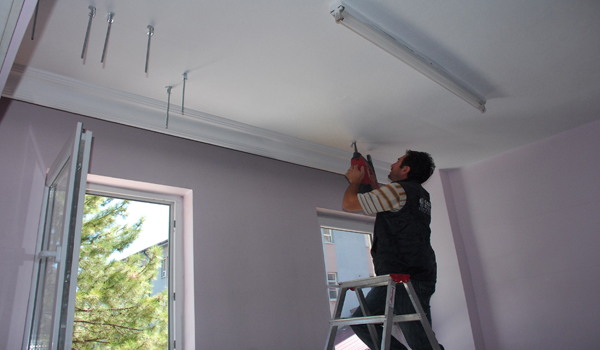 ELBİSTAN DEVLET HASTANESİ YENİ DOĞAN BAKIM ÜNİTESİNDE ÇALIŞMALAR BAŞLADI