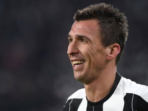 Mario Mandzukic bombası! Haziran ayında...