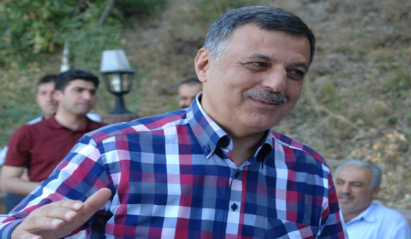 PAKDİL; EĞİTİME YAPILAN YATIRIM, GELECEĞİMİZE IŞIK TUTMAKTIR