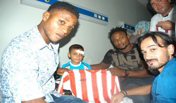 BÜYÜKŞEHİRDEN MİNİK TARAFTARA ZİYARET