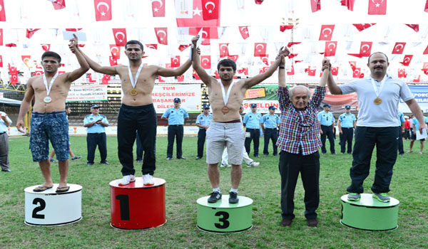 BAŞPEHLİVAN ENES BANDIRMA OLDU