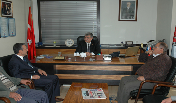 BAŞKAN HER ŞEYDEN ÖNCE YÖNETİCİ OLMALIDIR