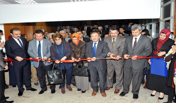 KURSİYERLER SERTİFİKALARINI ALDILAR