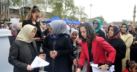 KAMEK Mikro Kredi kermesine yoğun ilgi