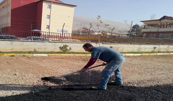 ÖĞRETMENLERİN FEDAKARLIĞI