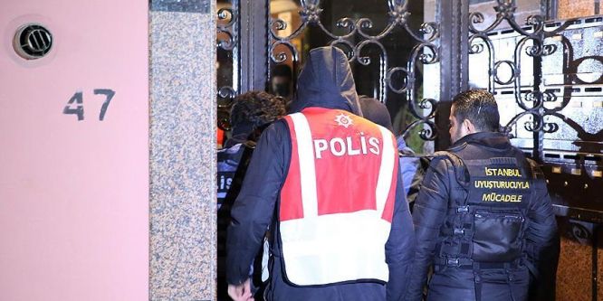 İstanbul'da FETÖ/PDY operasyonu: 42 gözaltı