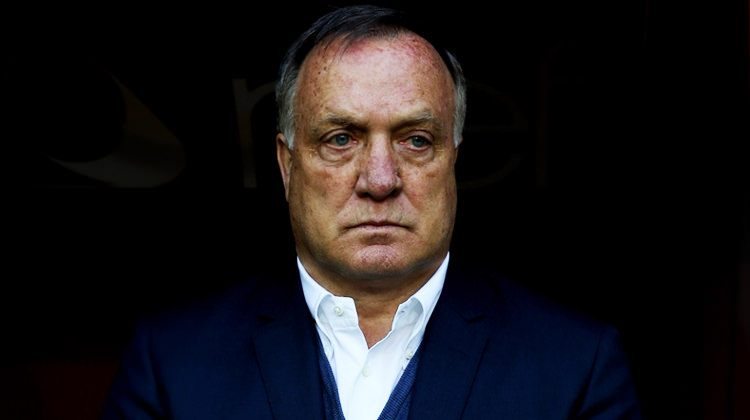 Dick Advocaat resmen açıkladı! 'Teklif geldi görüştük'