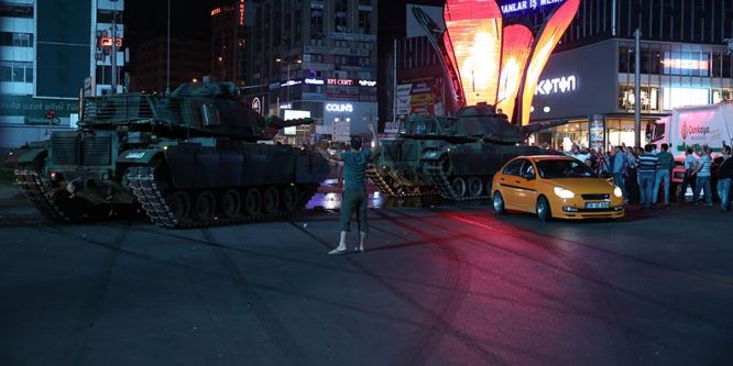 Darbeciler saldırı planında şehri üçe böldü
