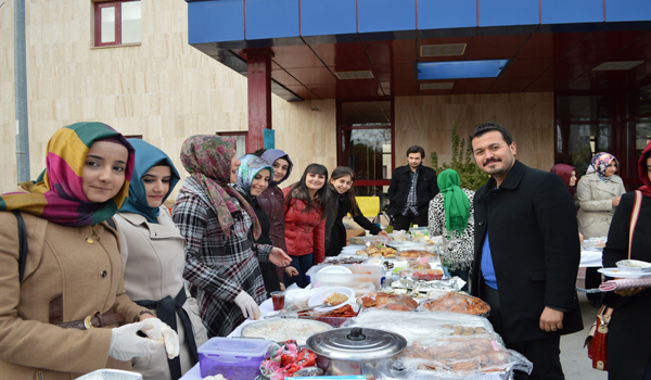 AVŞAR YERLEŞKESİNDE YAPILAN ANLAMLI KERMES