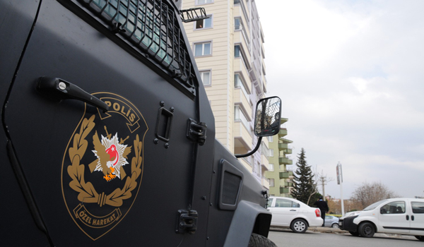 KAHRAMANMARAŞ'TA REHİNE KRİZİ