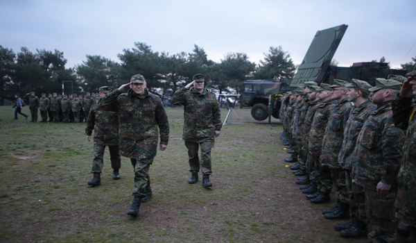 ALMAN KOMUTANDAN TÜRKÇE VEDA