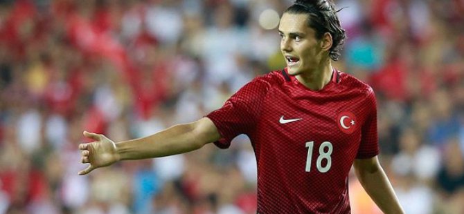 Twente'de sezonun en iyi oyuncusu Enes!