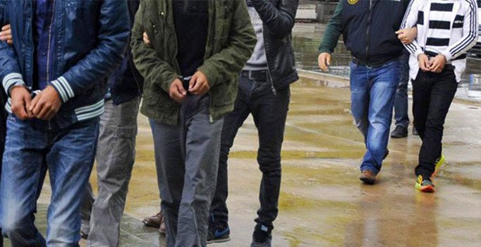 Kayseri'de FETÖ operasyonu: 6 işadamı ve esnaf tutuklandı