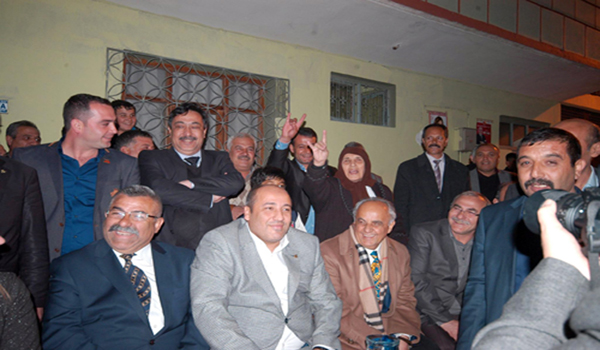 MAHALLELERDE AKGEMCİ VE NERGİZ COŞKUSU