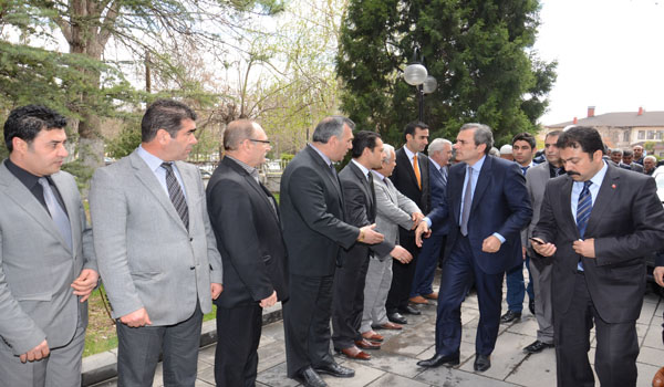 ÜNAL MİLLETİN VERDİĞİ YETKİYE SAYGI DUYACAKSINIZ