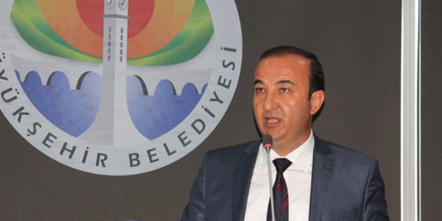 Eşini belediyeye müdür yapan başkan da görevden uzaklaştırıldı