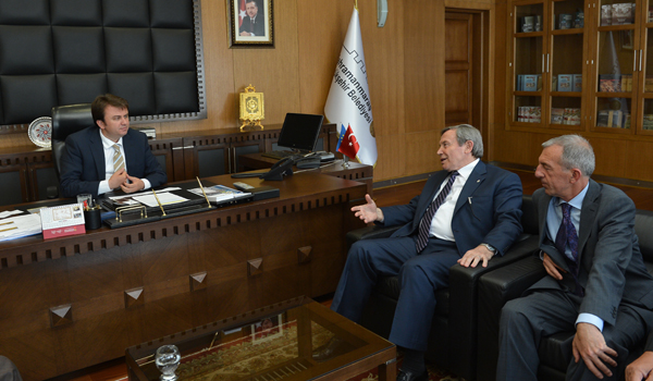 BALKAN TÜRKLERİ DERNEĞİNDEN HAYIRLI OLSUN ZİYARETİ