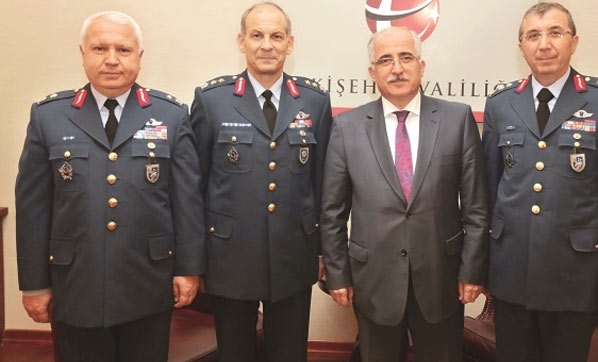 İngilizlerle kritik imzayı atan da FETÖ'cü çıktı!