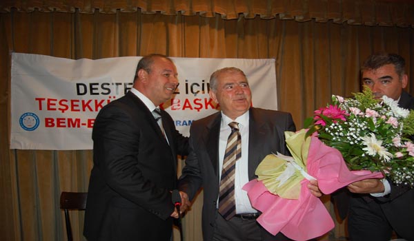 ONİKİŞUBAT BELEDİYESİNDE SÖZLEŞME İMZALANDI