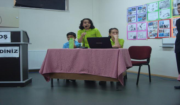 YAŞAR GÖLCÜ İLKOKULU MÜNAZARA YARIŞMALARINDA NEFES KESEN FİNAL