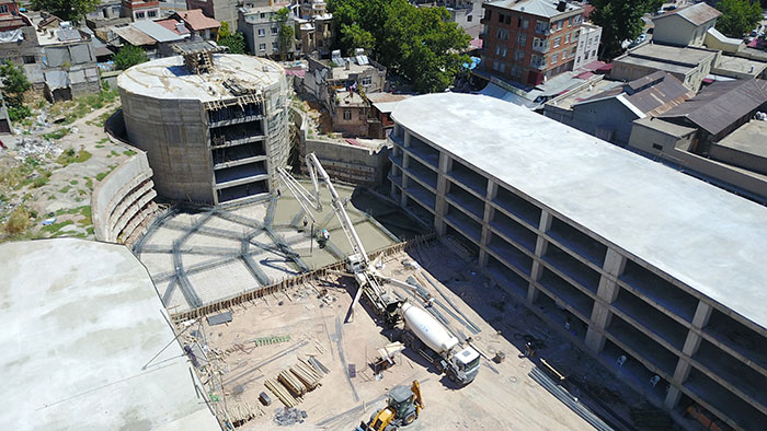 Çok Katlı Otoparkta katlar yükseliyor